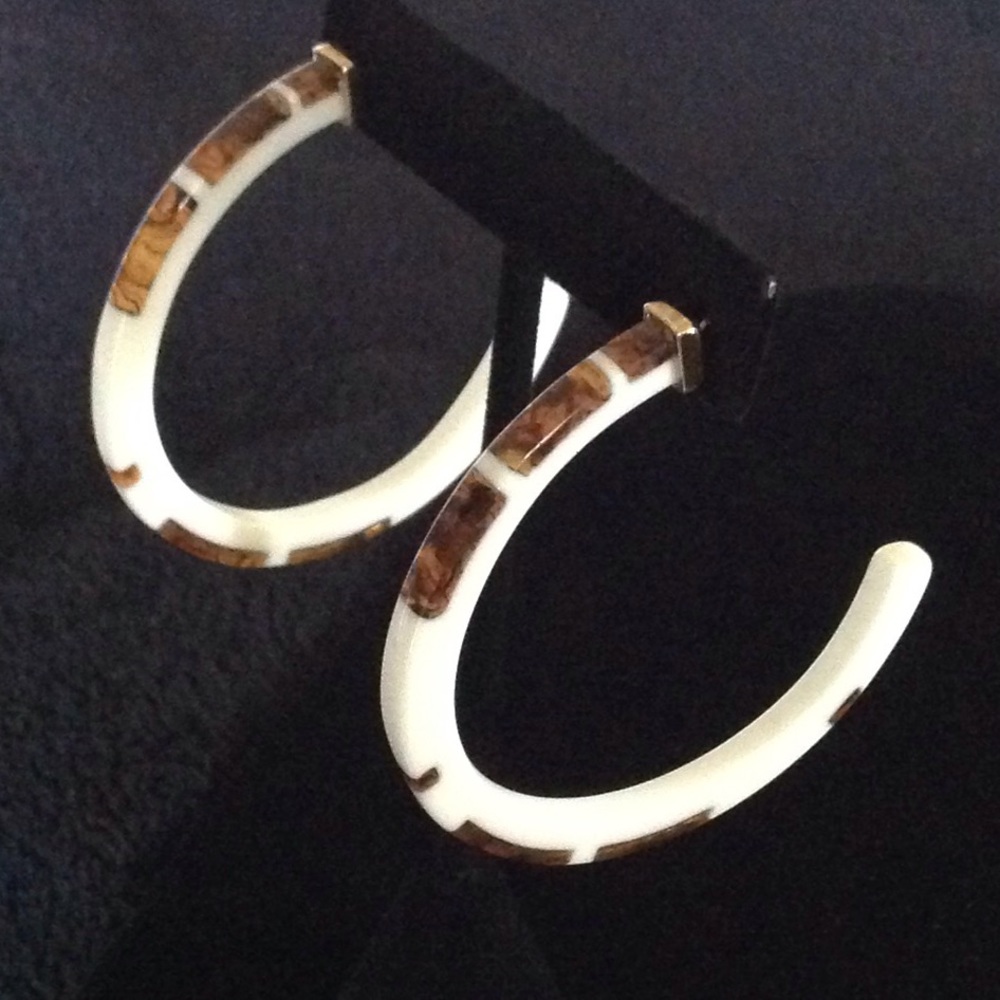 Vintage white Lucite & faux amber inlay hoops